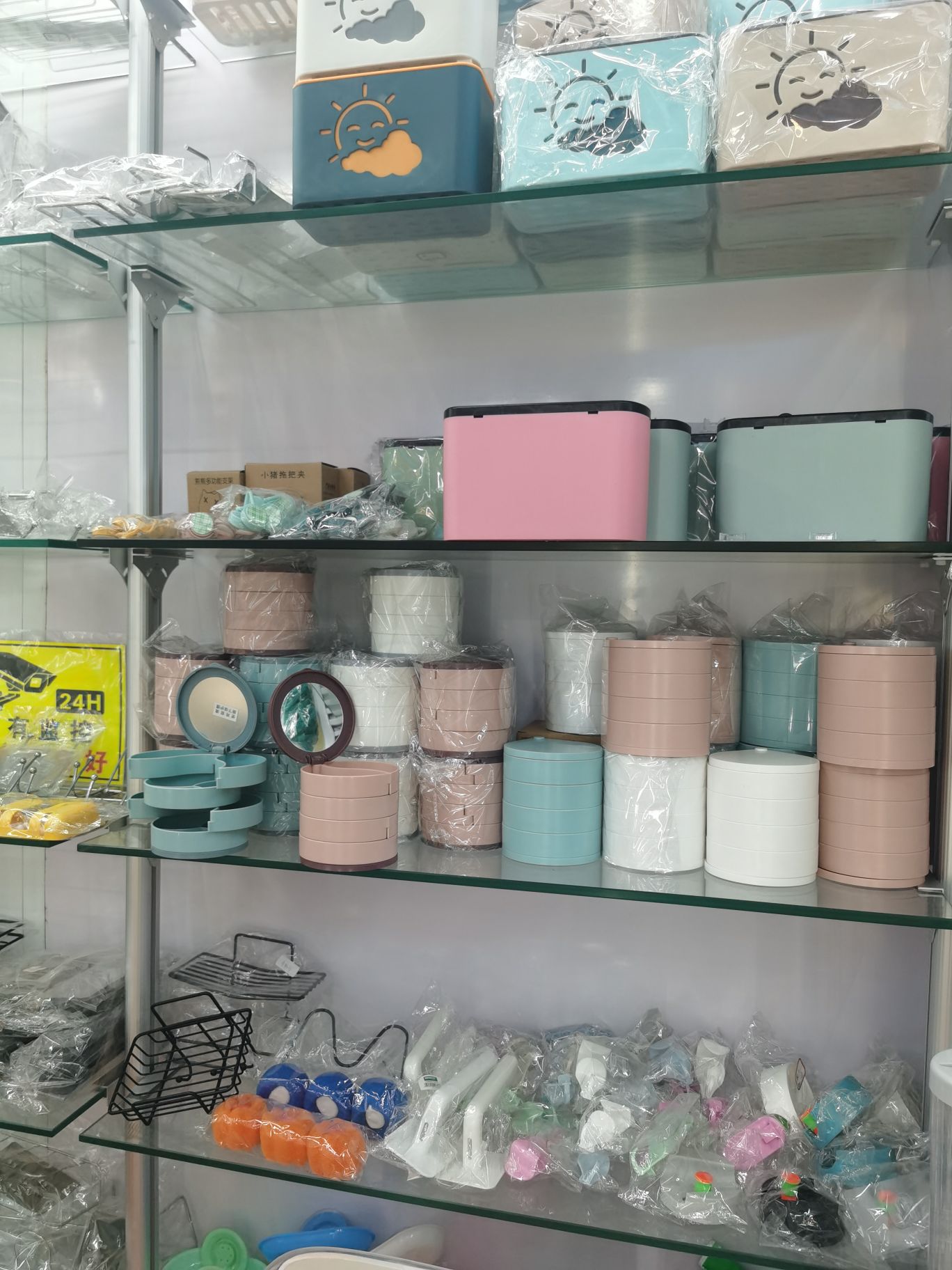 Yiwu Lifa Home Daily Necessities Factory describe pic - 7