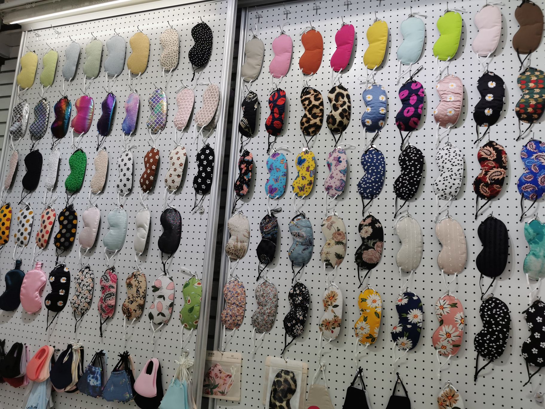 Yiwu Gaoge Daily Necessities Co., LTD describe pic - 1