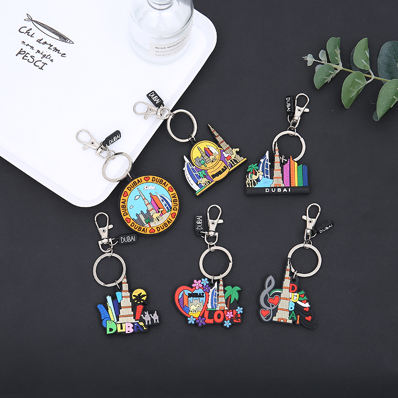 Customized 3D stereoscopic cartoon personalized keychains, rubber PVC soft rubber silicone rubber pendants, logo epoxy resin Dubai keychains details Picture