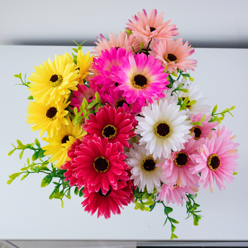 Direct sales of artificial flower manufacturers: 5-head medium-sized chrysanthemums in artificial flower bouquets pic 1