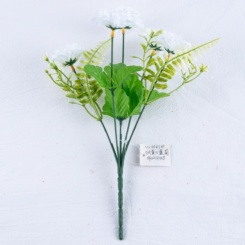 Artificial flower factory direct sales of artificial flower bouquets and ornaments 19MX0547 Five-headed yellow heart chrysanthemums 0400140 18x1 pic 9