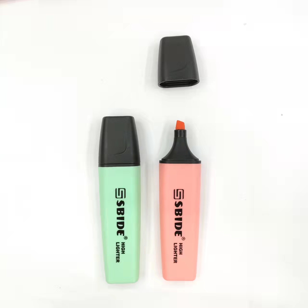 Macaron display box, colorful highlighters, student key point marking pens, notebook pens Item Picture