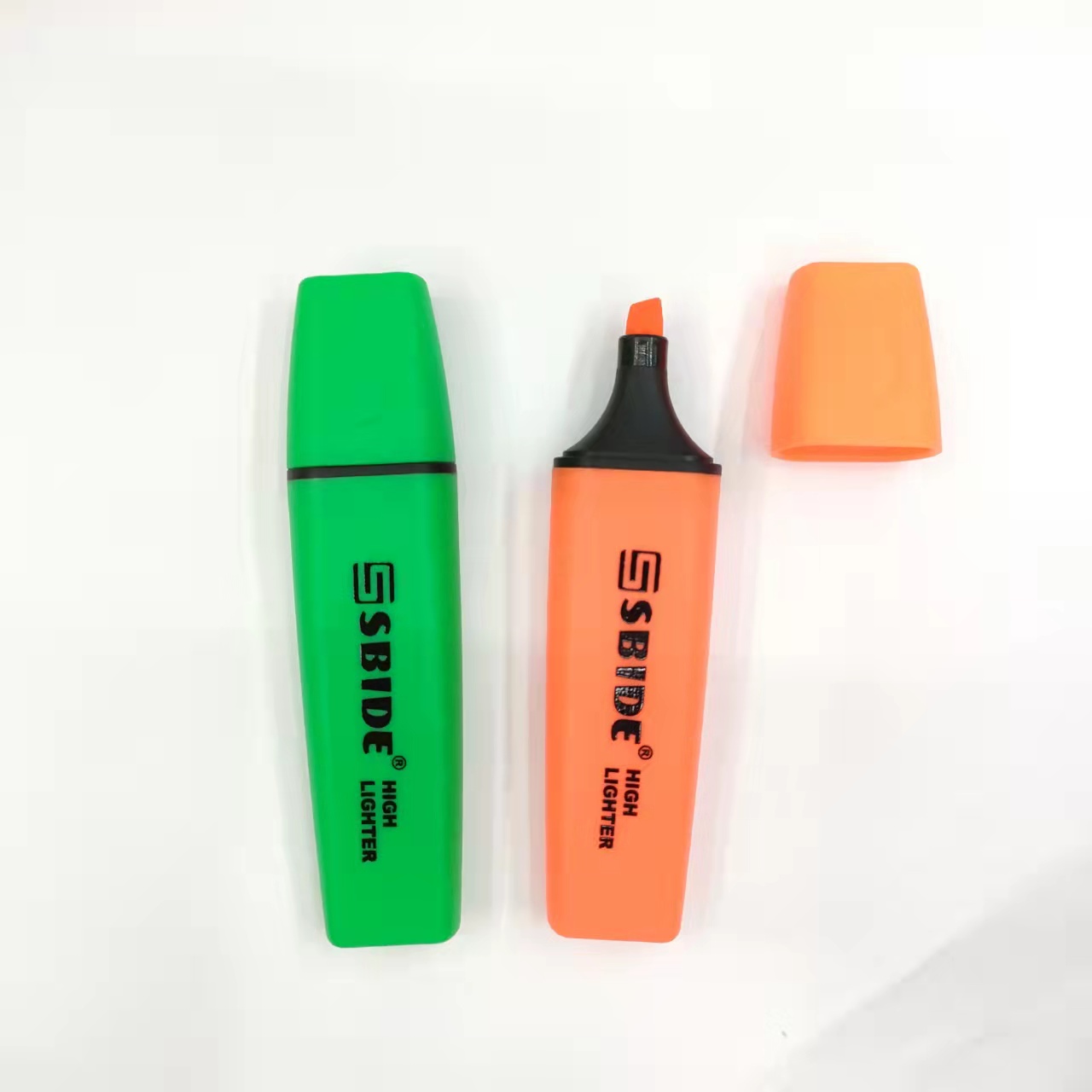 Colorful highlighter, student key point marking pen, notebook pen, large capacity Application Scenario
