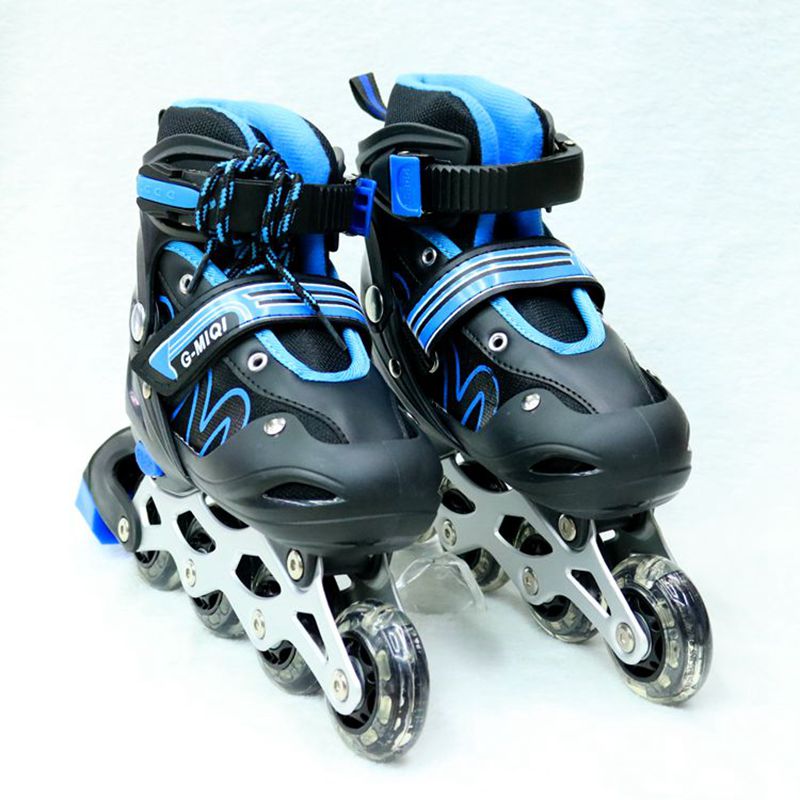 Pvc Single-Flash Skates Inline Skates Inline Skates Skate Shoes For Boys And Girls Application Scenario