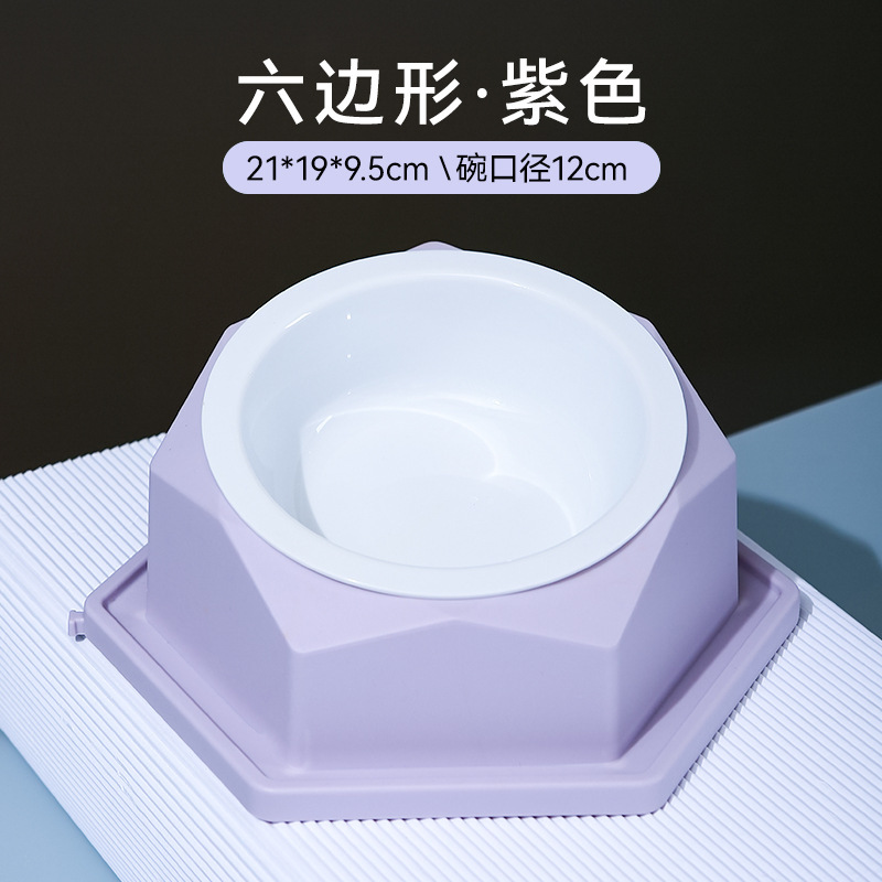 The pet diamond-shaped bowl can be combined with a tilted neck guard for cats, a slanted anti-knock and anti-slip feeding bowl, and pet supplies Application Scenario