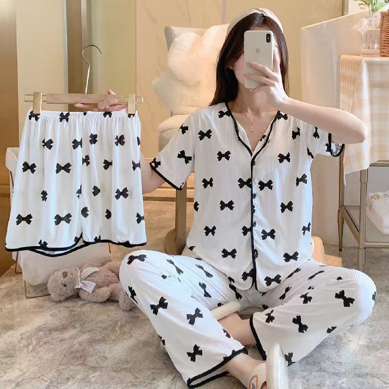 Network explosion white bowknot pajamas female spring and autumn summer short sleeve loose milk silk cotton three sets of cartoon bear can wear home clothes thumbnail