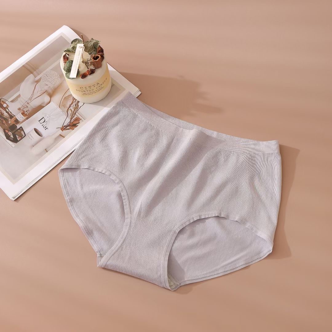 Explosive Underwear Women's Fashion Soft Antibacterial Breathable Shorts Women's Briefs 9