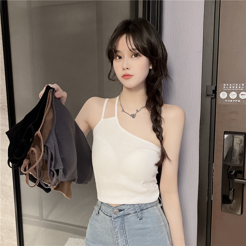 A off-the-shoulder mini halter top for women to wear as a summer base layer, with a beautiful back and sleeveless, sexy and unique, spicy knitted top pic 10
