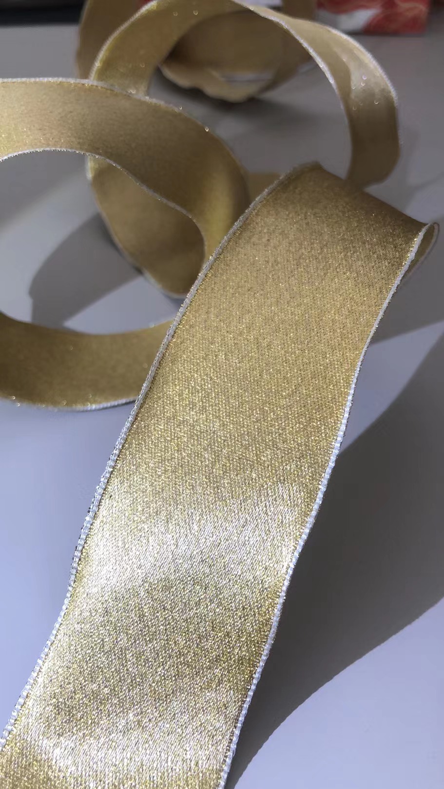 Item No. : 1193 Christmas Gift Packaging Decoration DIY Golden Scallion Double-sided Iron Wire Webbing 3.8cm