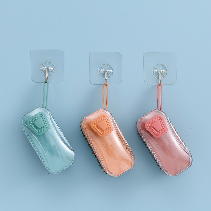Automatic liquid washing brush