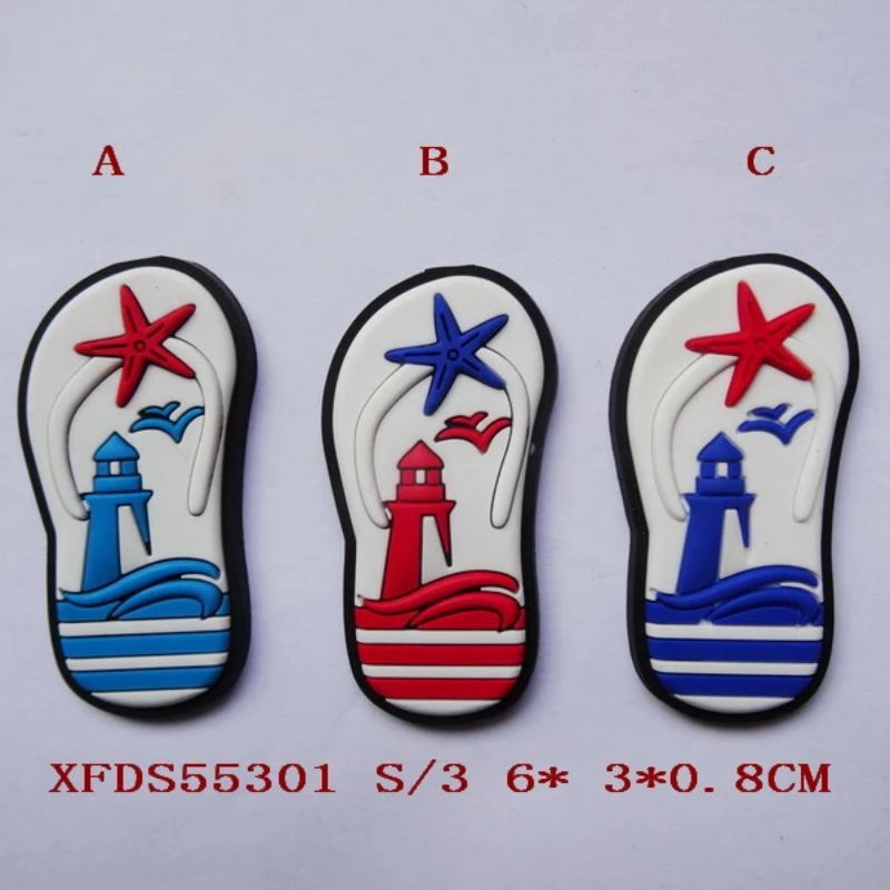 Summer beach PVC cartoon dolls, keychains, couple bags, pendants, creative gifts, event giveaways, customized wholesale Item Picture