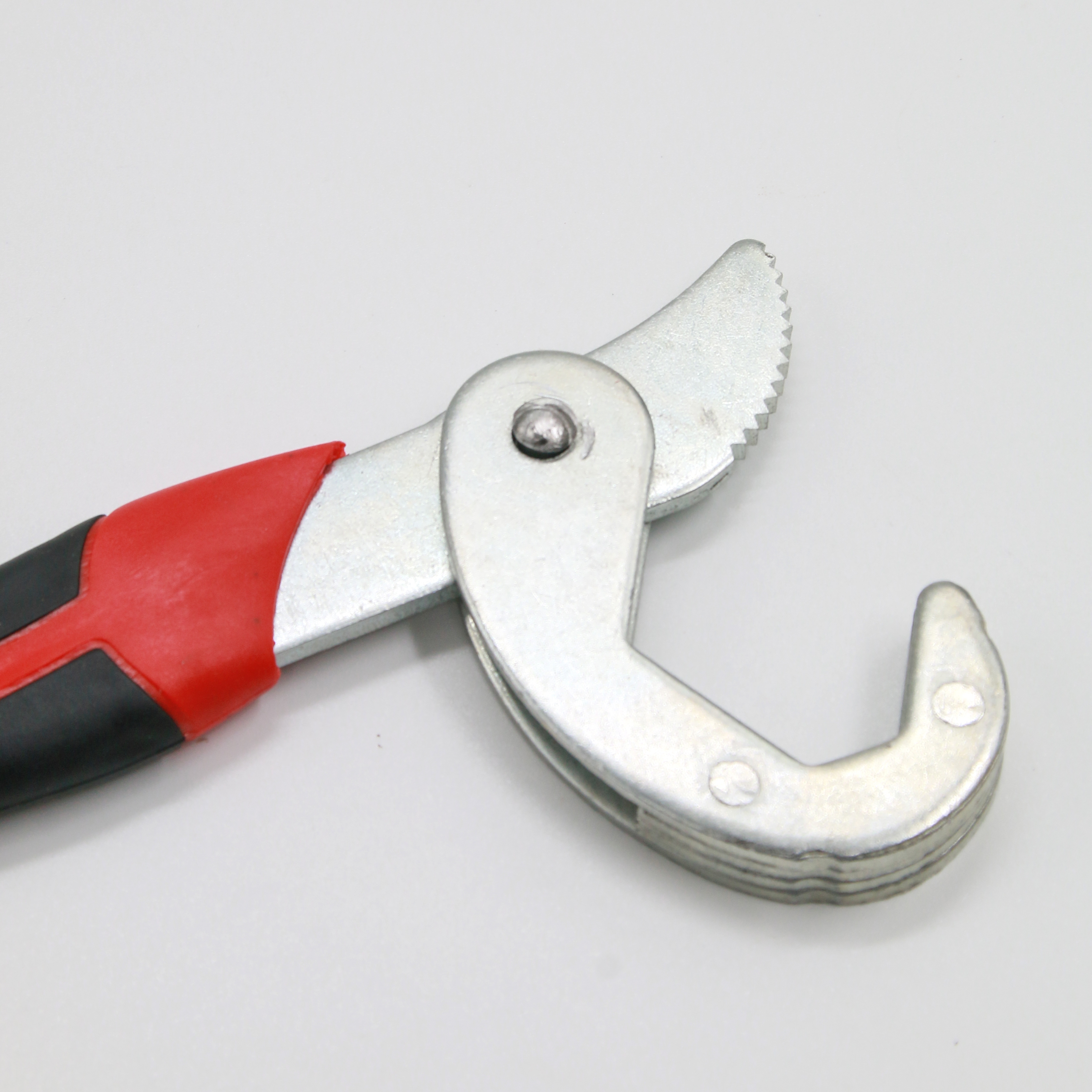 【 Two Sets Of Universal Wrench 】 Universal Wrench Adjustable Wrench Universal Wrench Quick Wrench Application Scenario