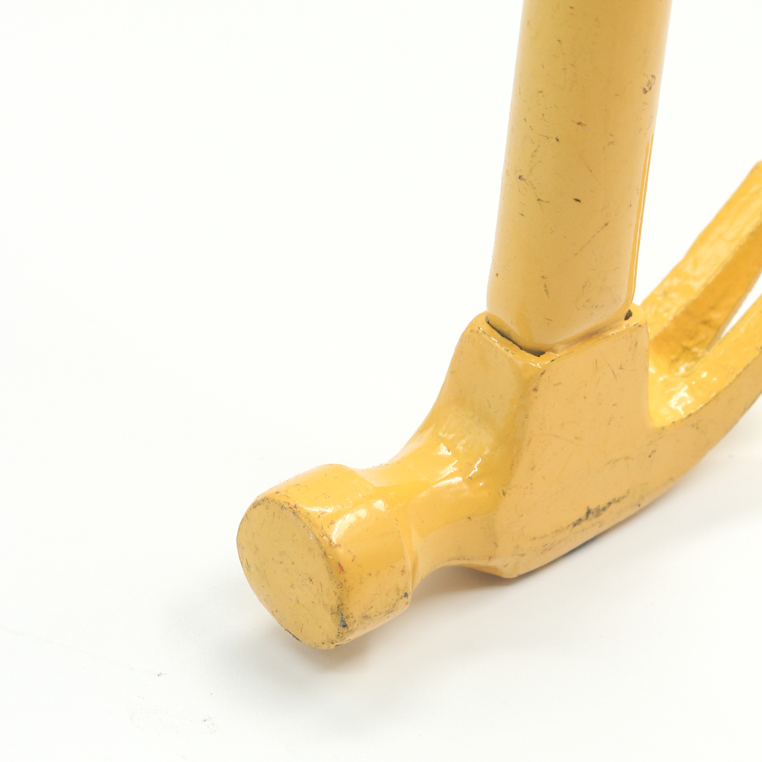 Hardware Tools Claw Hammer Hammer Yellow Claw Hammer Multi-Function Hammer Hardware Household Tools Woodworking Hammer Decorating Nail Hammer Pulling Nail Hammer Site Hammer Specification drawing