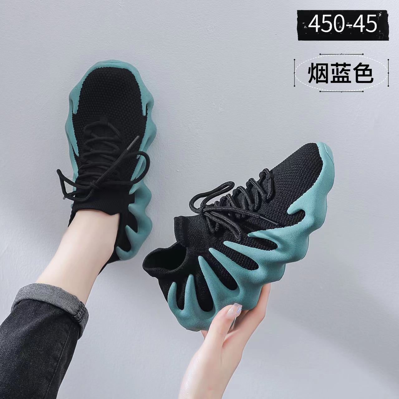 2022 new summer men's sports shoes breathable lacing fly woven spot blade bottom casual running shoes thumbnail
