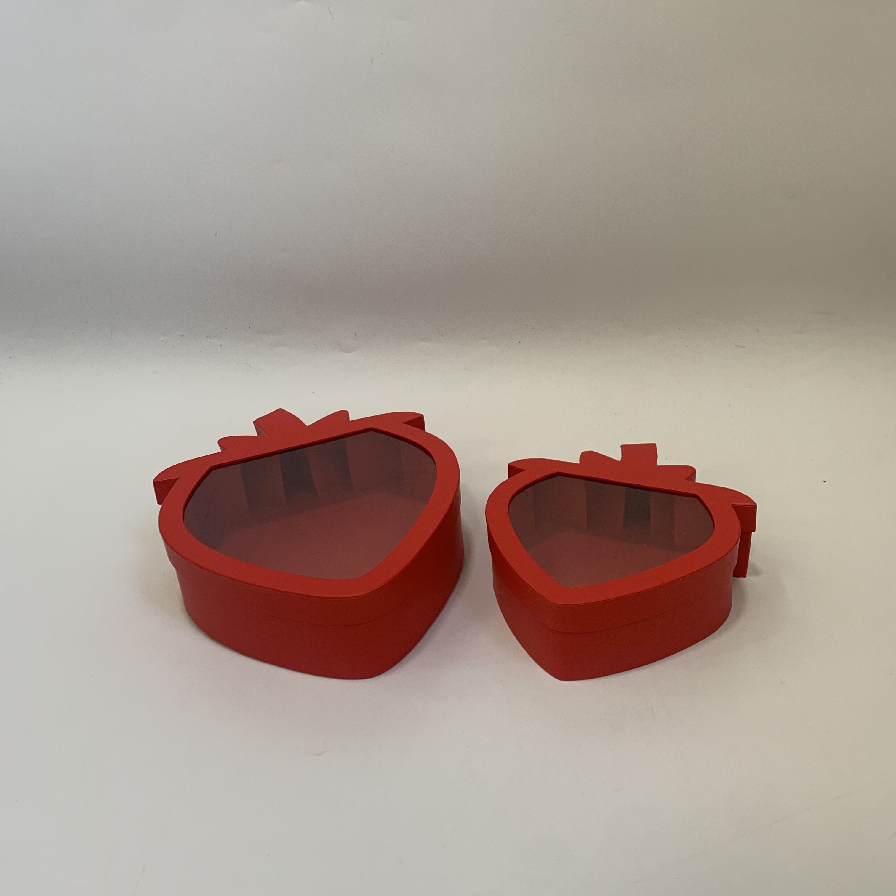 Weina Strawberry Hollow Set Two Flower Gift Box Flower Box Cuddle Bucket With Hand Gift Box Specification drawing