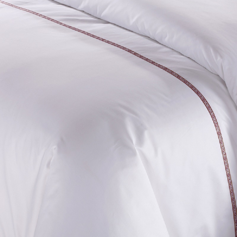 HOTEL Love at First Sight Series High-end hotel Bedding White Light Luxury four-piece set, pure cotton high-end feel, all-cotton skin-friendly soft hotel bedding set Specification image