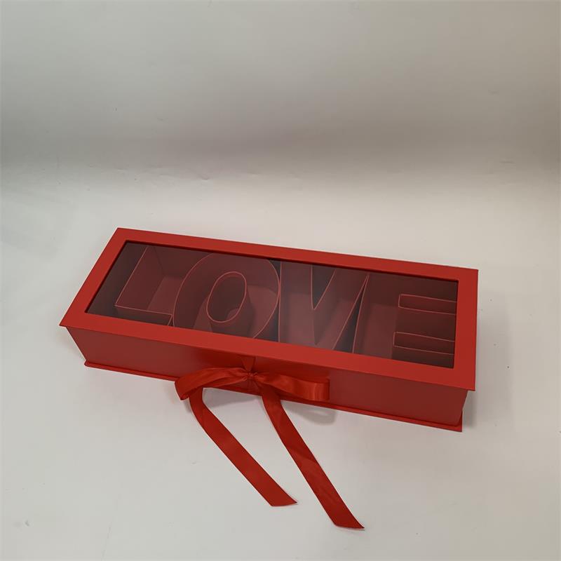 Vina Valentine's Day Flower Gift Box Companion Gift Box Flower Box Gift Box Application Scenario