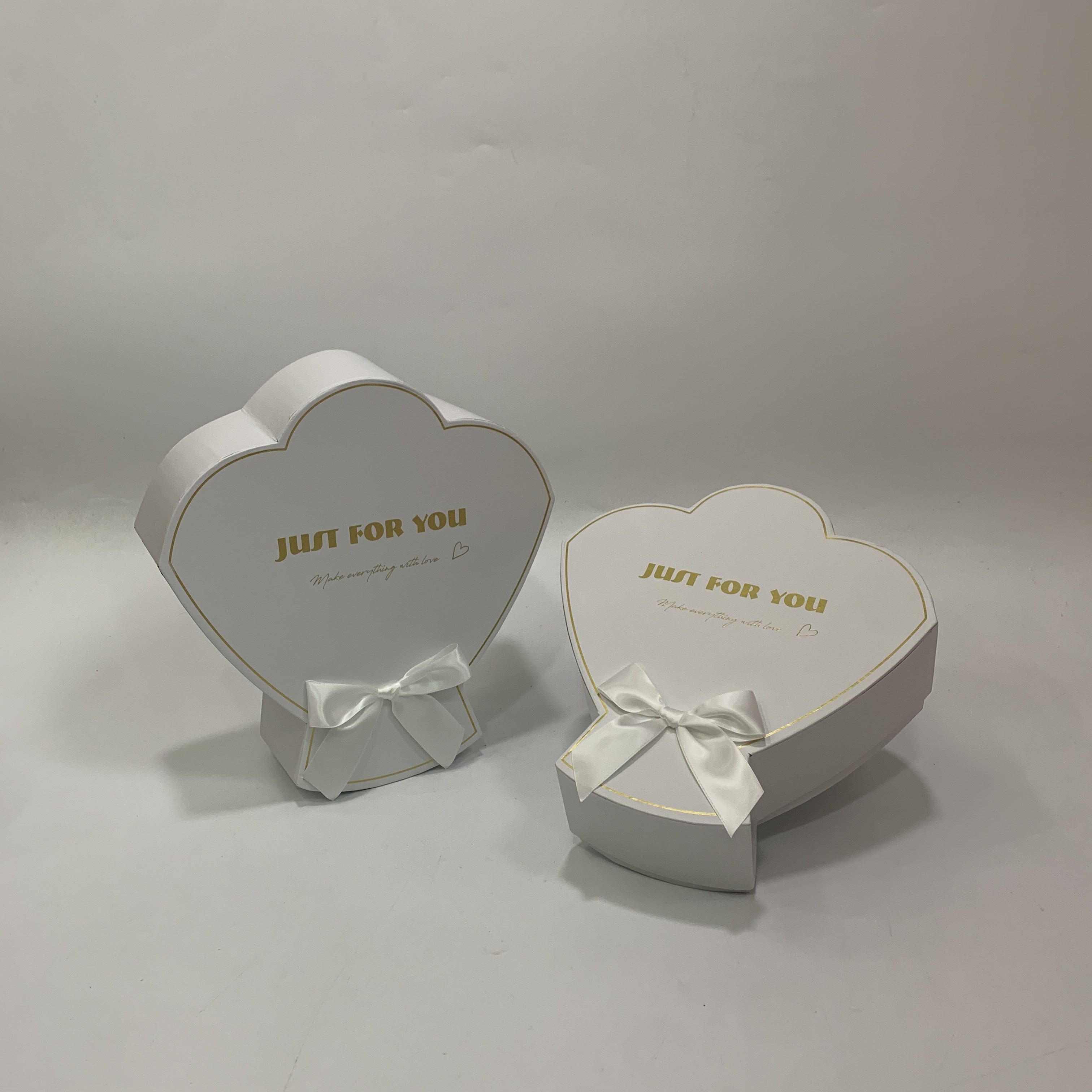 Verna Bouquet Set 2 Flower Gift Box Flower Box Cuddle Bucket With Hand Gift Box details Picture