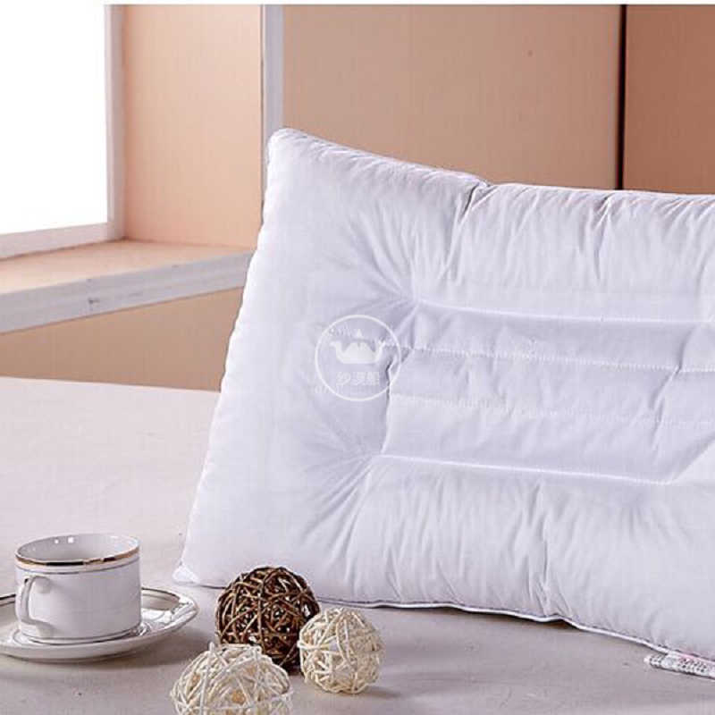Buckwheat pillow core to protect cervical spine to help sleep hotel bedding three-dimensional quilting fit cervical spine support