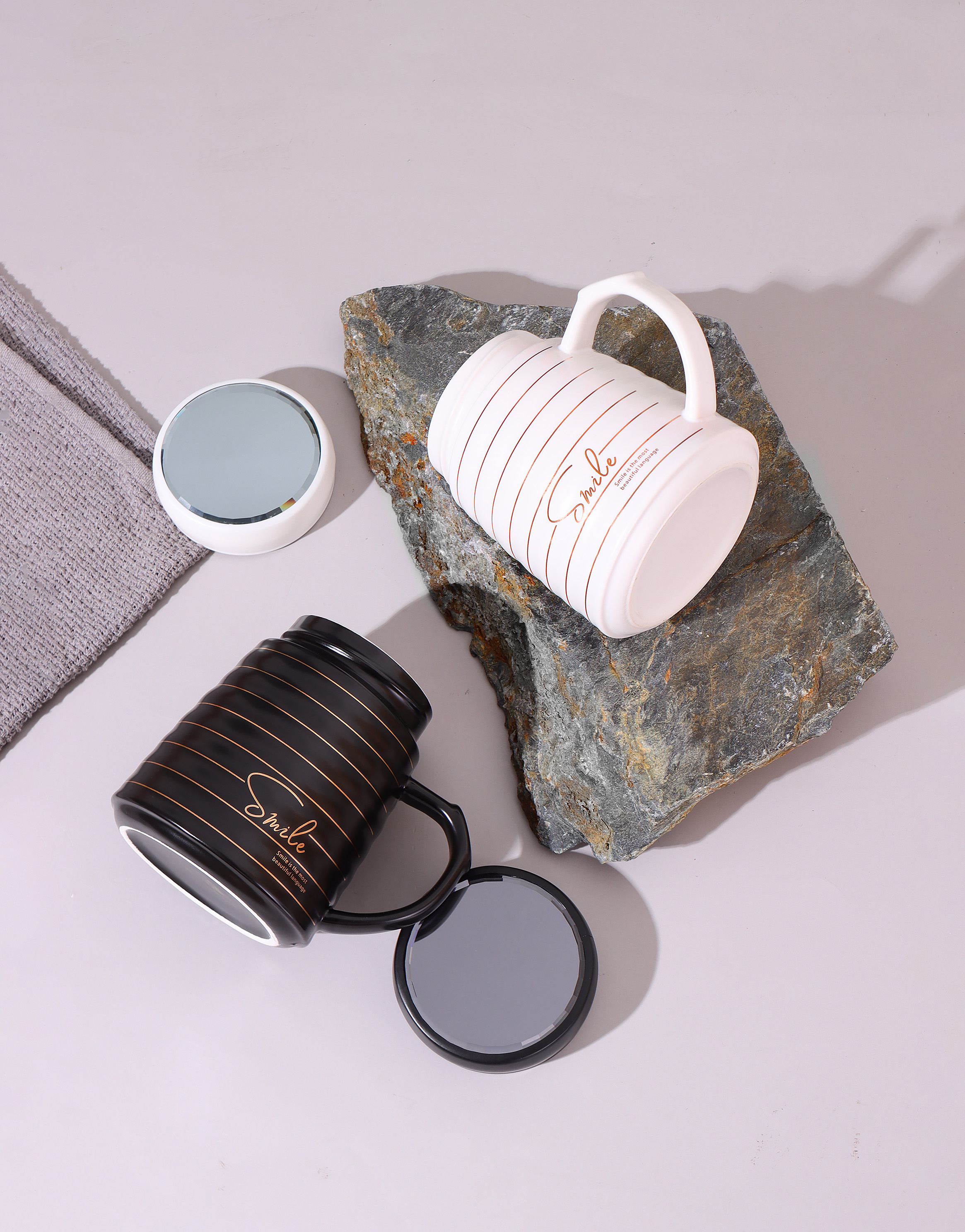 Black and white Nordic light luxury ceramic water set European domestic living room tea set drinking cup water bottle set thumbnail