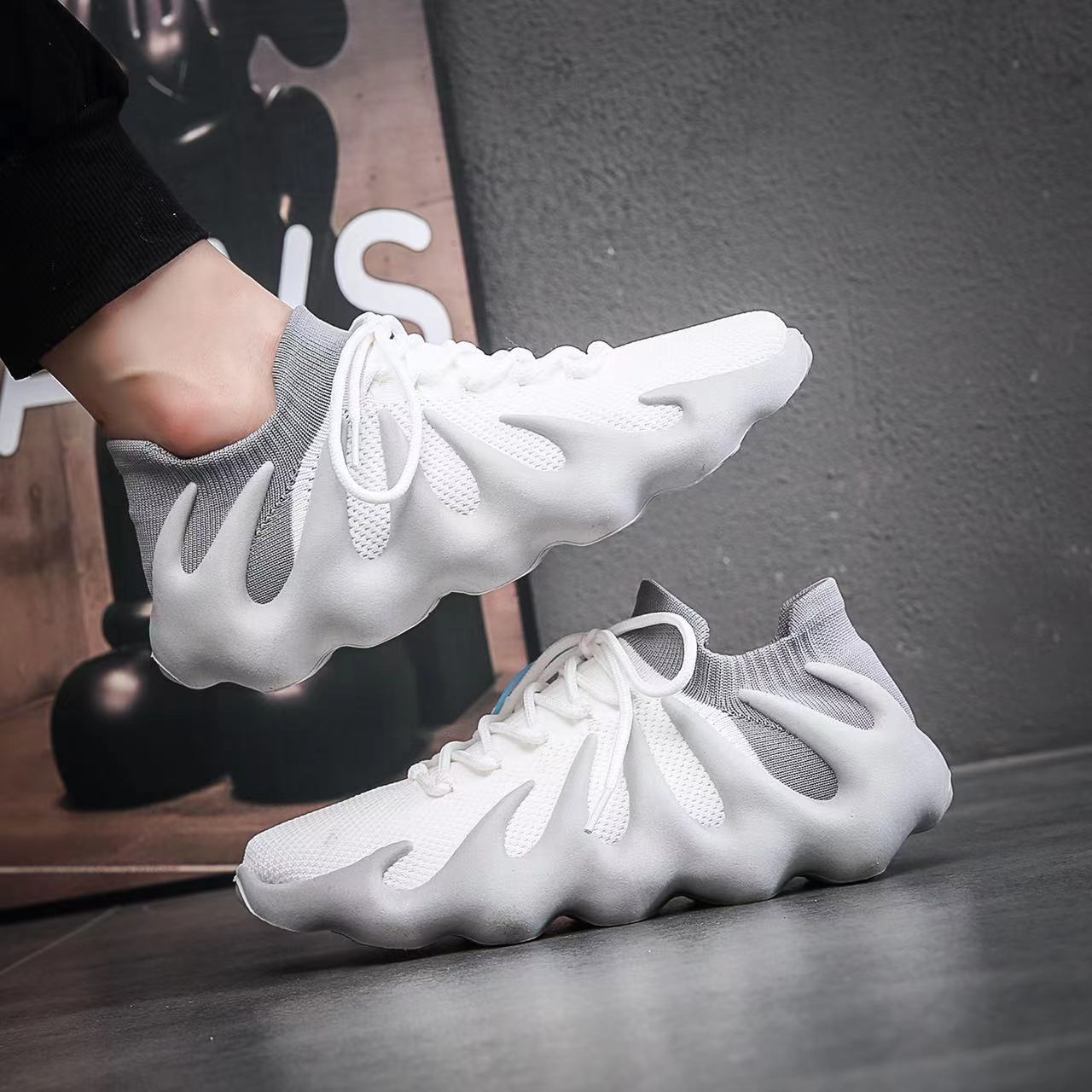 2022 foreign trade new summer hiking sneakers breathable male sneakers lace-up fly woven spot blade bottom casual running shoes thumbnail