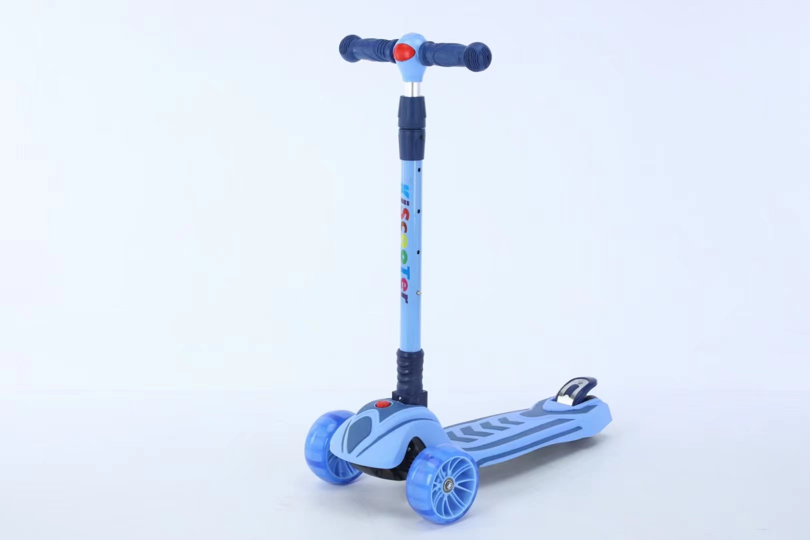 New fashion color scooter scooter scooter foldable buggy with lights and foldable manufacturer direct sales thumbnail