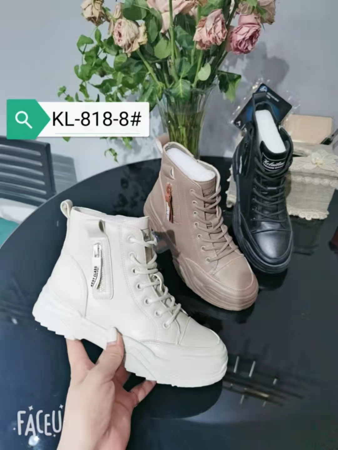 Women's new Doc Martens Fashion mid-leg boot 2022