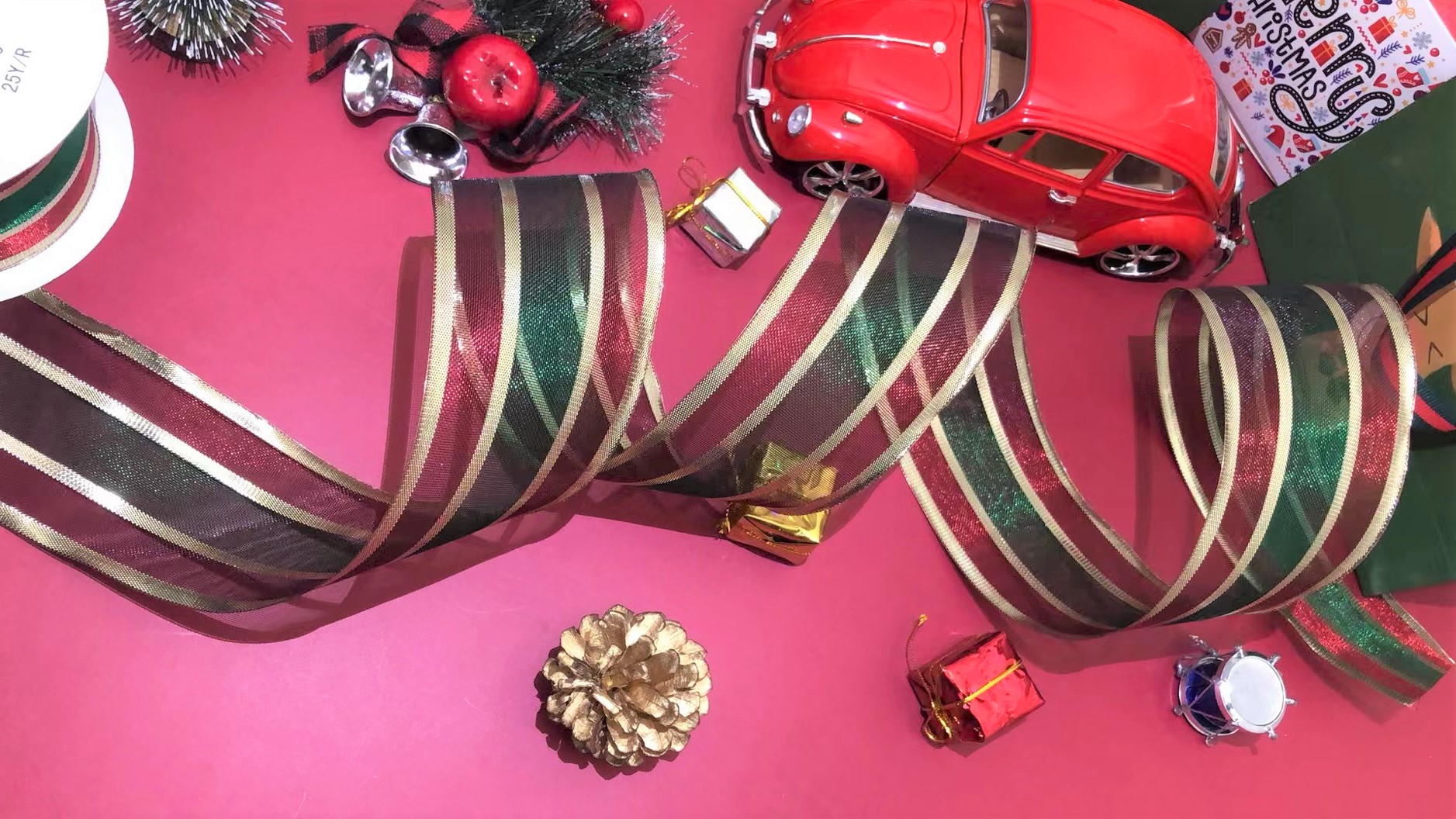 Item No. : 2073 Christmas Gift Packaging Decoration DIY Red and Green Snow Yarn Double-sided Iron Wire Webbing 6.3cm Specification image