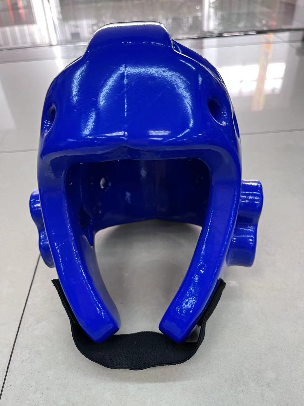 头盔产品图