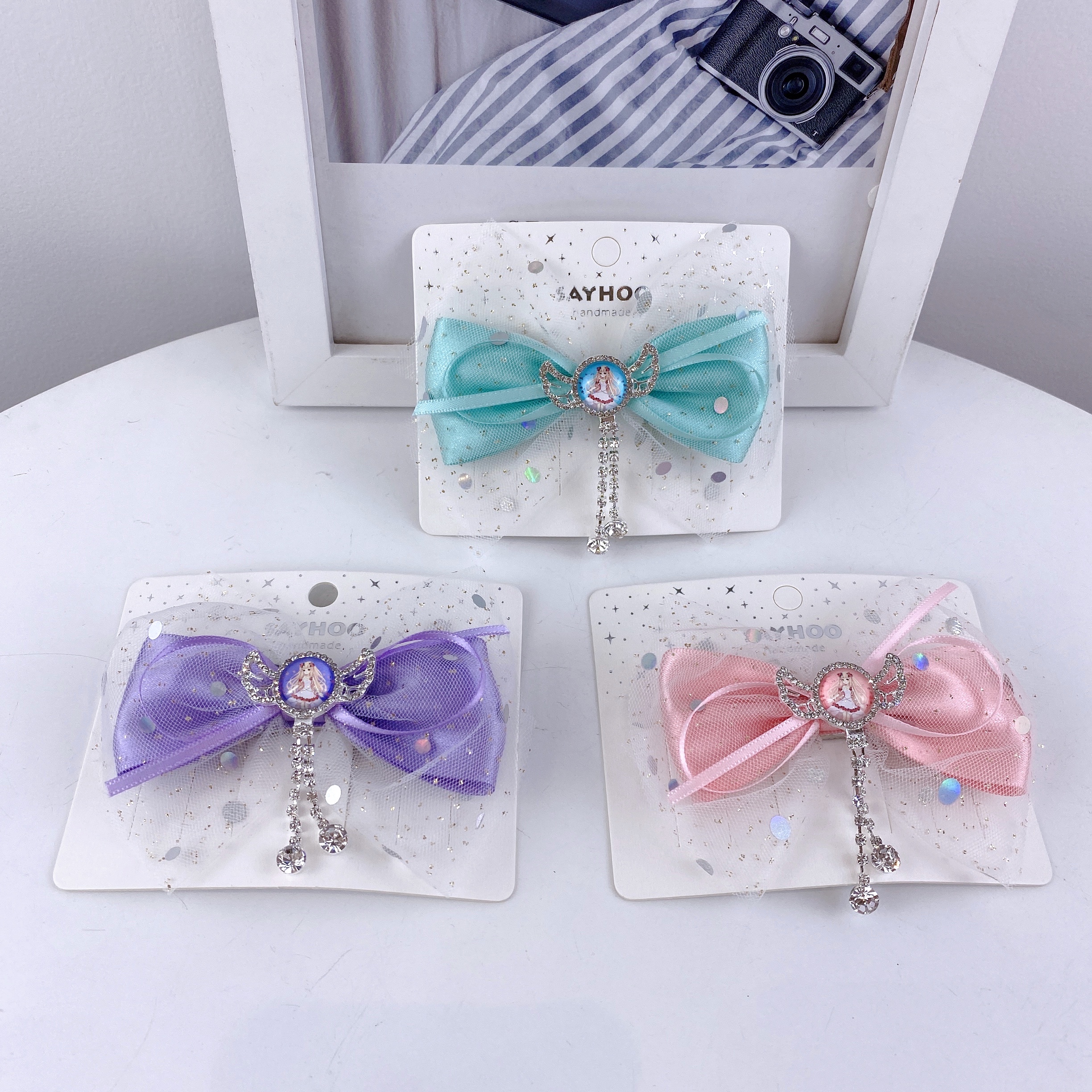 A cute and trendy new children's headwear bow Specification image