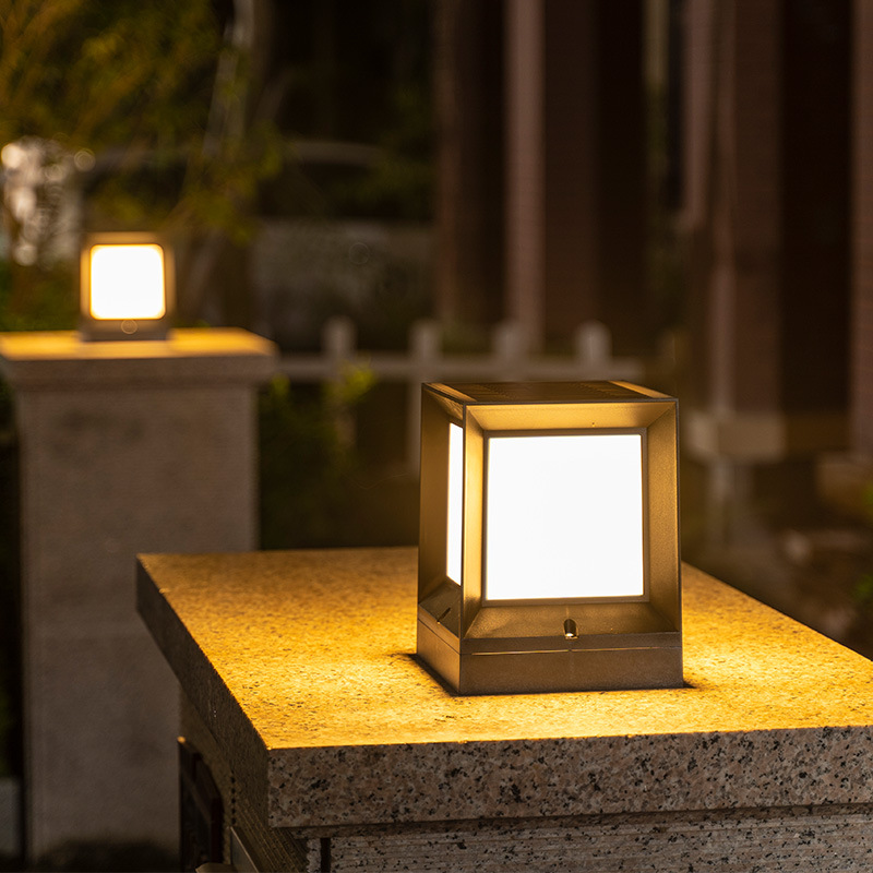 Solar pillar lamp household waterproof enclosure villa outdoor garden courtyard area wall gate pillar lamp