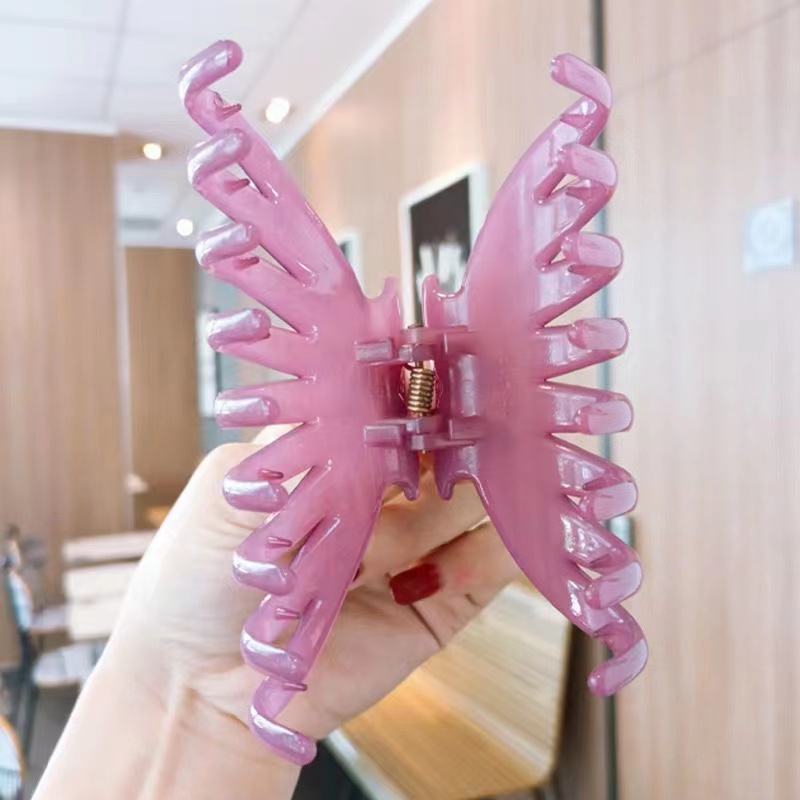 South Korean INS wind simple large head hair grab clip sweet temperament bath hair clip senior sense shark clip thumbnail