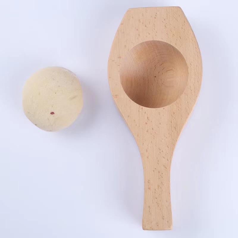 Patterned mold for red bean paste buns and steamed buns, deepened beech wood wooden hollow mold with concave bottom and hollow surface, deepened round wood mold, red bean paste buns, Suzhou-style mooncakes, egg yolk pastries, green rice balls mold, mung bean cake model, printed single-hole noodle mold. Specification image
