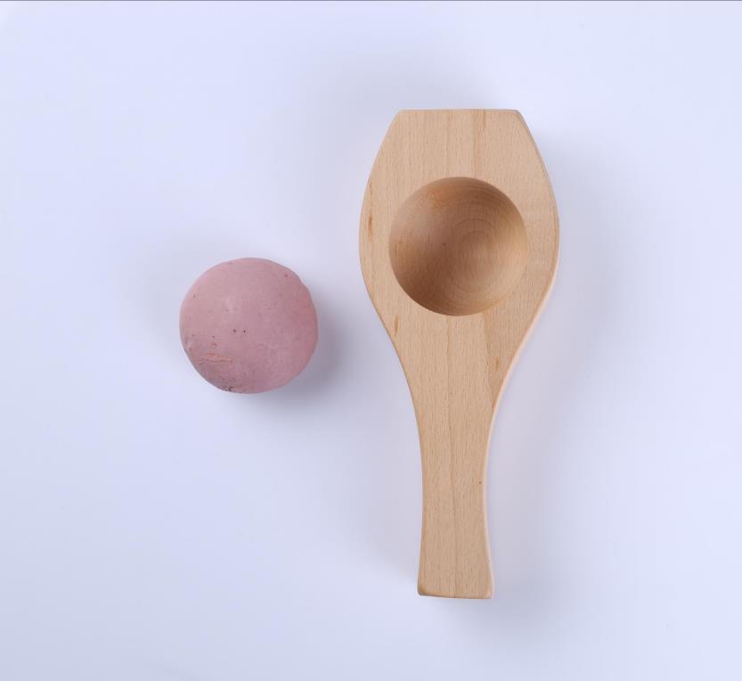 Patterned mold for red bean paste buns and steamed buns, deepened beech wood wooden hollow mold with concave bottom and hollow surface, deepened round wood mold, red bean paste buns, Suzhou-style mooncakes, egg yolk pastries, green rice balls mold, mung bean cake model, printed single-hole noodle mold. pic 5