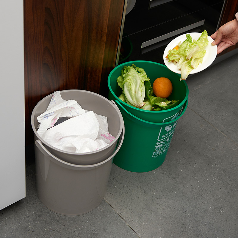 Kitchen living room bathroom trash can Creative category multi-color trash can printing logo Lidless trash can thumbnail