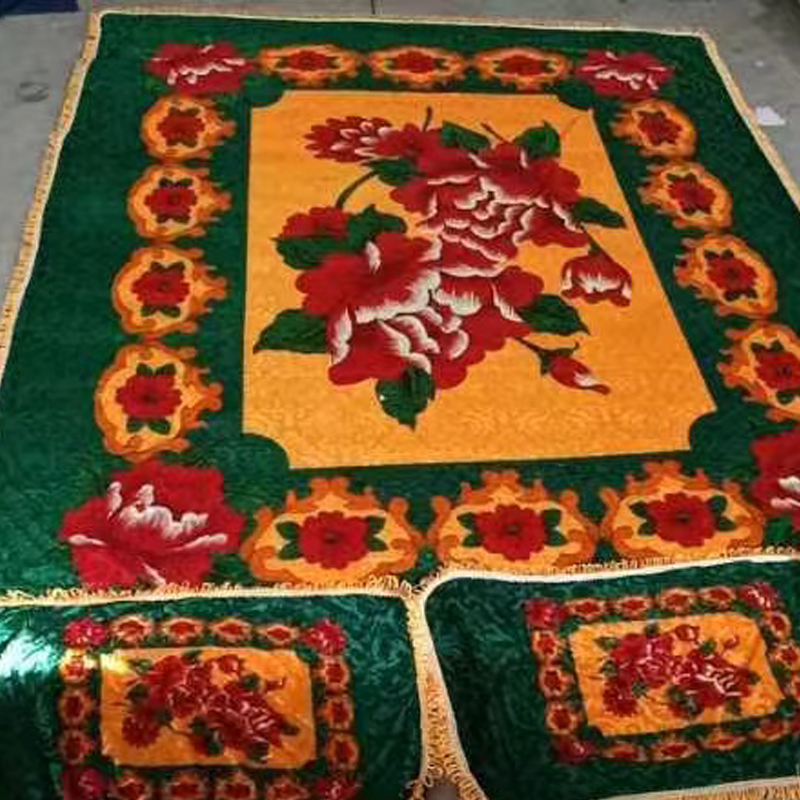 Canary Three-Piece Blanket Manufacturers Direct Home Comfort Fabric Soft Good Quality Application Scenario