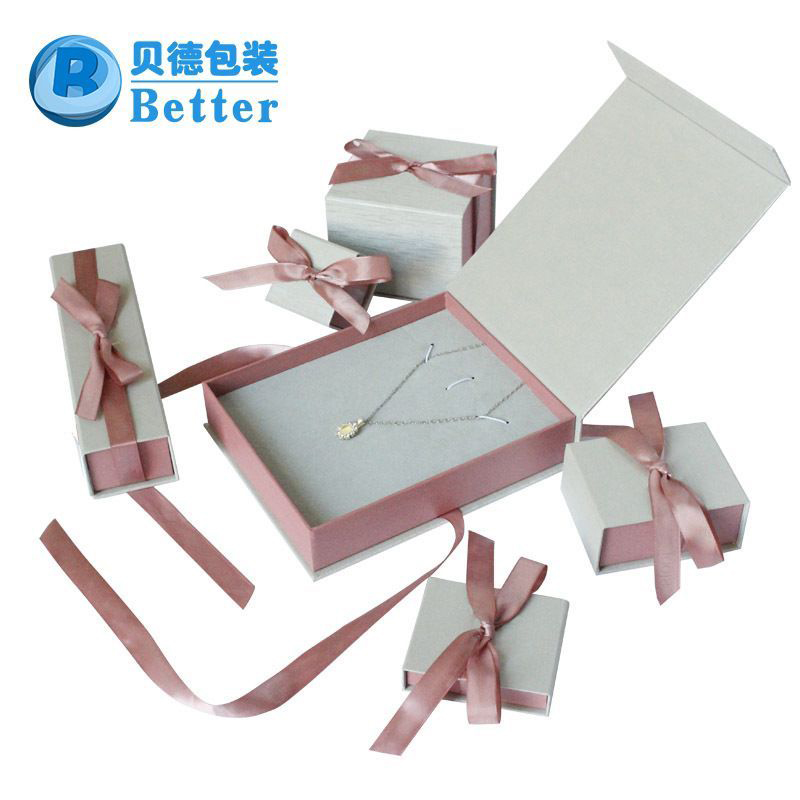 Source direct jewelry box spot special paper silk set gift large box jewelry packaging wholesale custom LOGO thumbnail