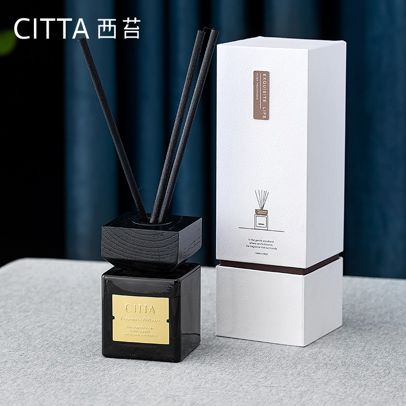 100ml square bottle with wooden lid thumbnail