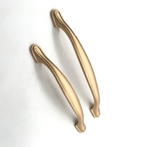 Manufacturers wholesale vintage European design cabinet handles wardrobe handles solid base interior furniture