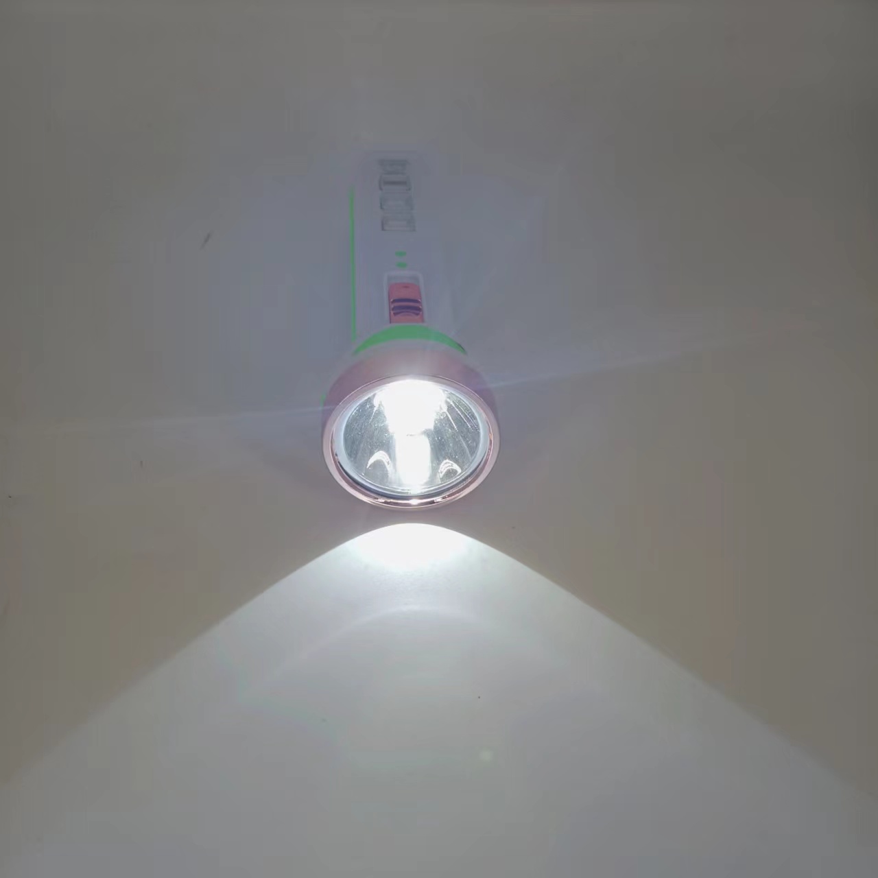 Rechargeable Flashlight With Small Lamp Eye Protection Student Dormitory Bed Bed Reading Study Outdoor Household Light Application Scenario
