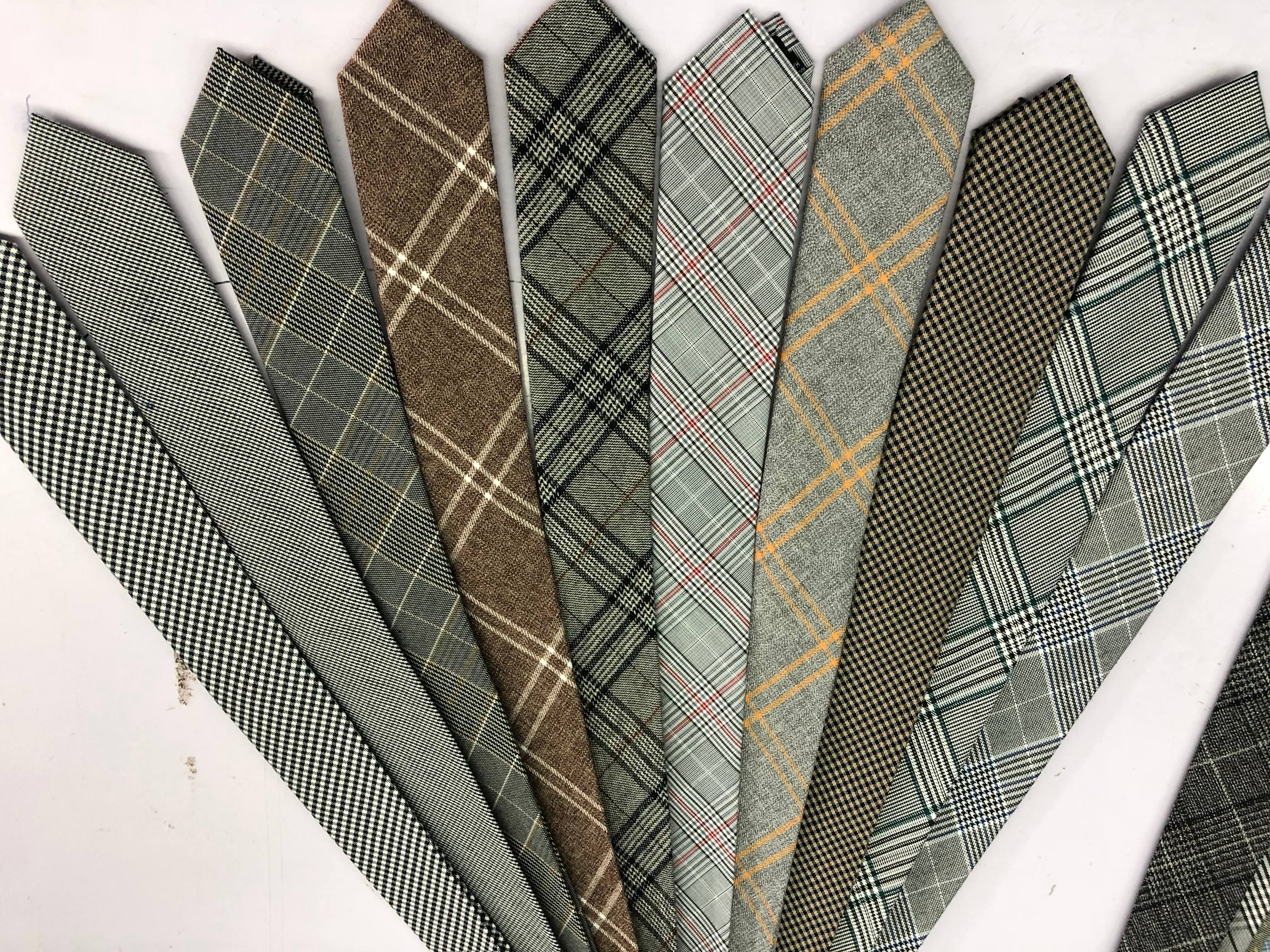 Manufacturers direct men's poly-cotton plaid tie fashion suit shirt match tie shirt and tie wholesale thumbnail