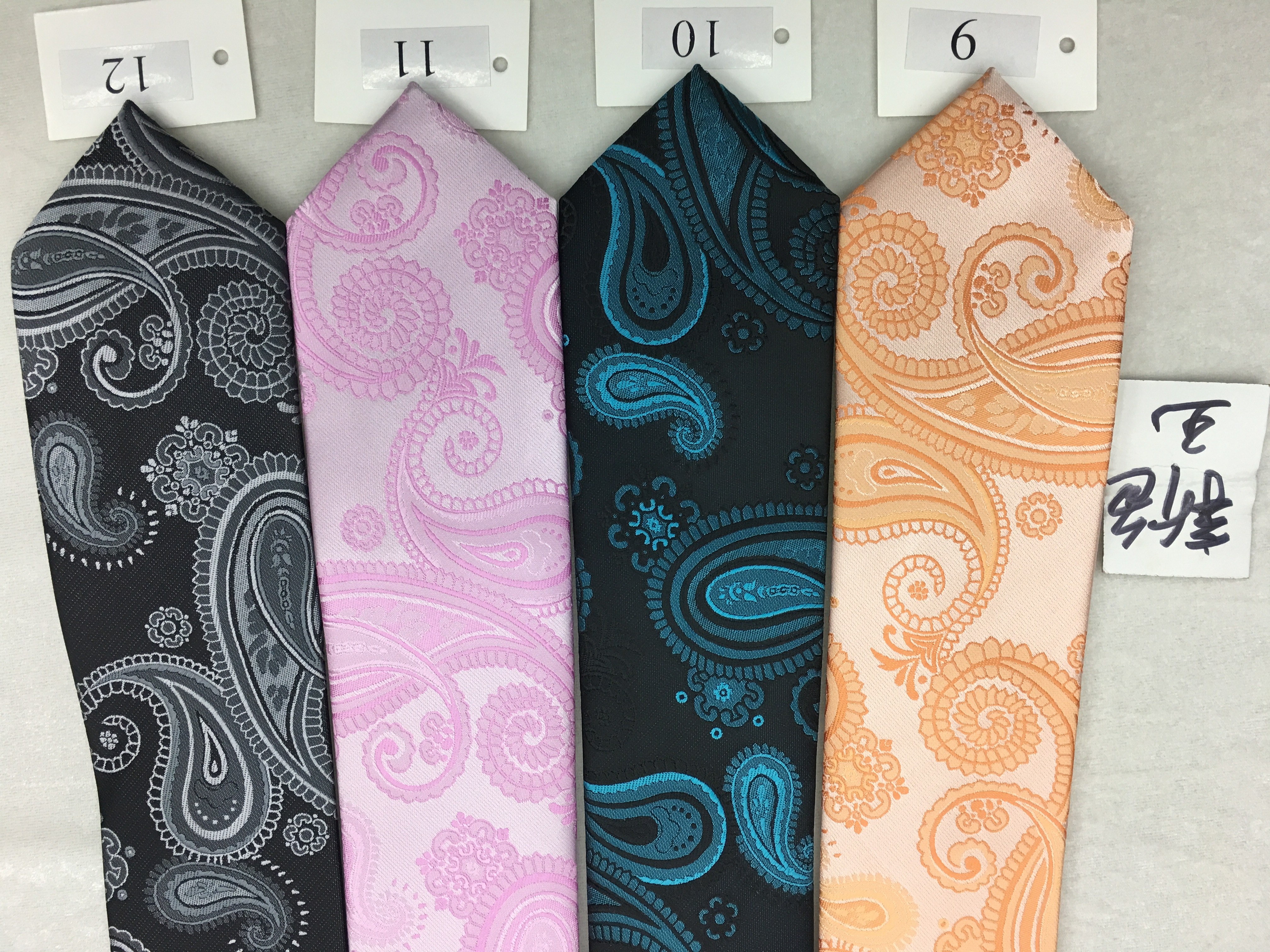 Factory direct sales of men cashew nut big flower tie fashion suit shirt with tie wholesale shirt and tie thumbnail