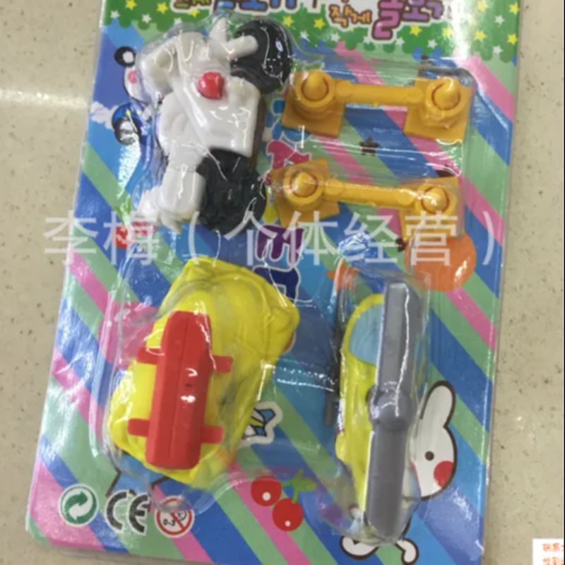 Super smart cartoon toy airplane eraser, student correction tool eraser Application Scenario