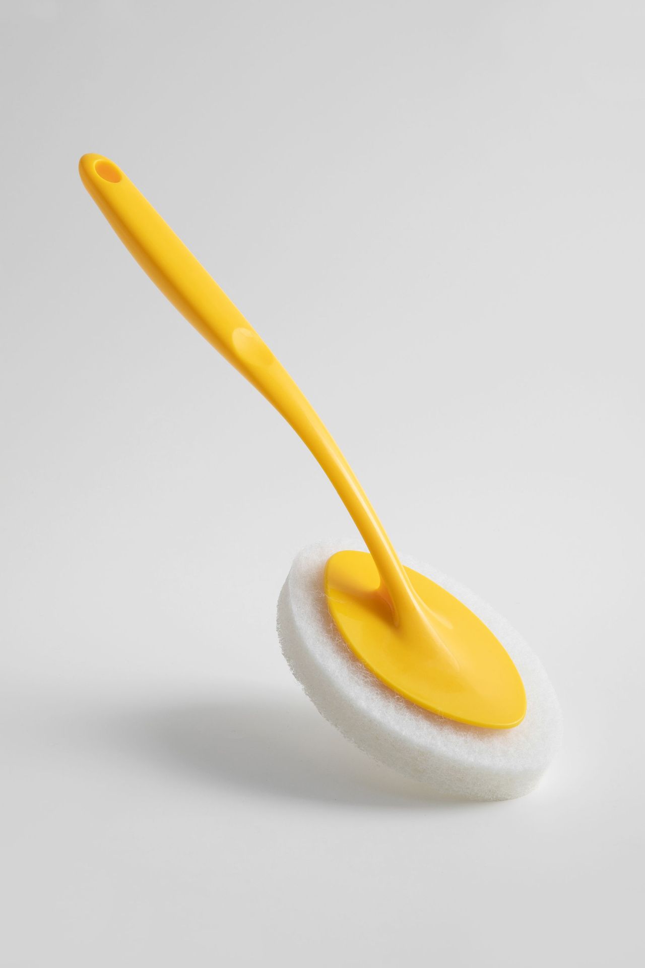 Long handled sponge cleaning brush