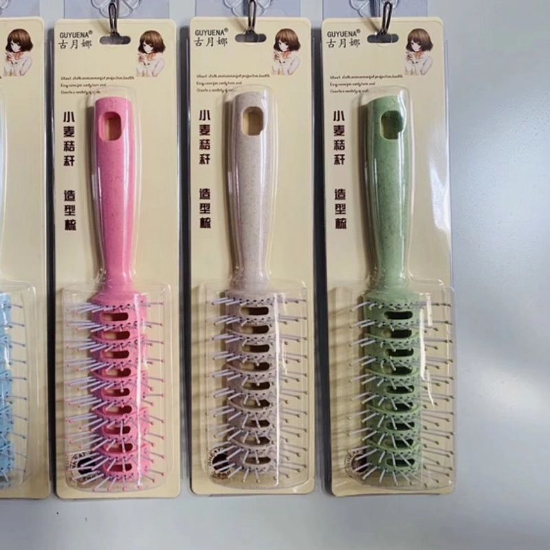 It can be equipped with an OPP PC combined suction card plastic comb Specification image