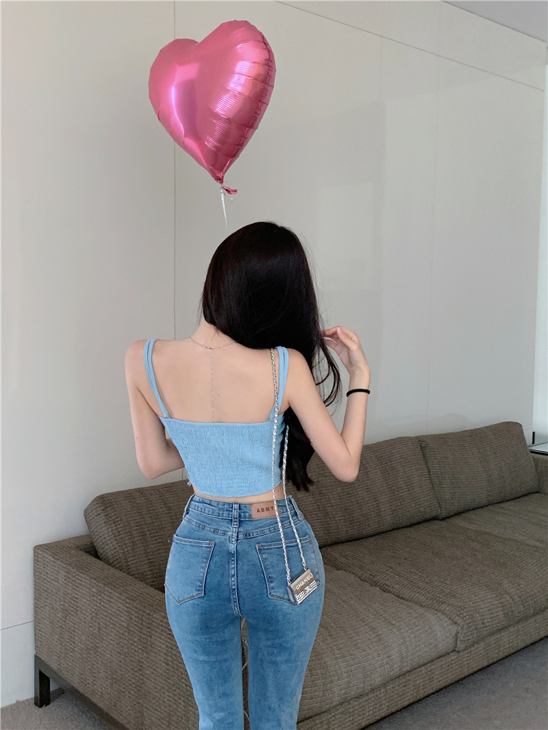 The blue fringed halter top is a sweet and spicy summer outfit for women. It has a pure and chic design and is paired with a short top inside pic 3