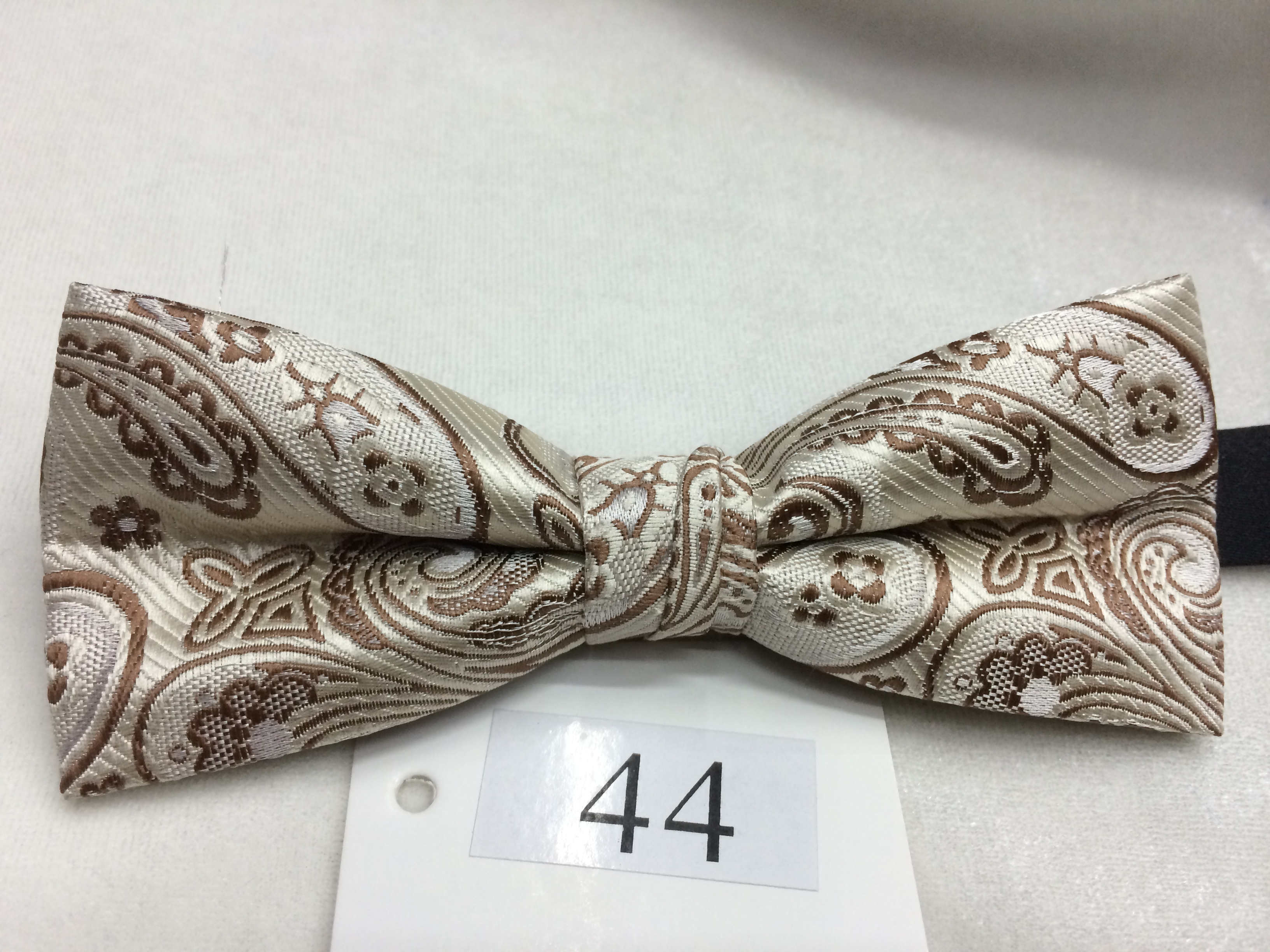 Manufacturers direct male suit cashew nut big flower bow tie trendy explosion bow to sample custom