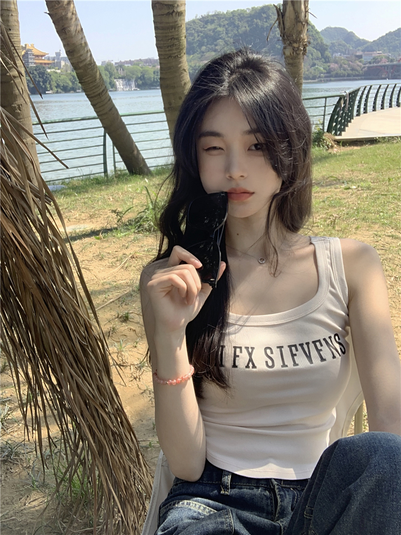 美式运动白色吊带小背心女夏季辣妹纯欲无袖紧身显瘦内搭上衣外穿详情5