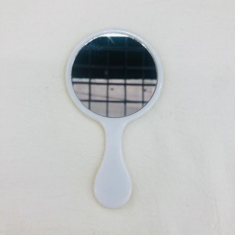 Hair styling comb T04, long hair air bag wide curling comb, air cushion comb, head massage comb, large teeth printed comb, wide teeth for hair styling Application Scenario