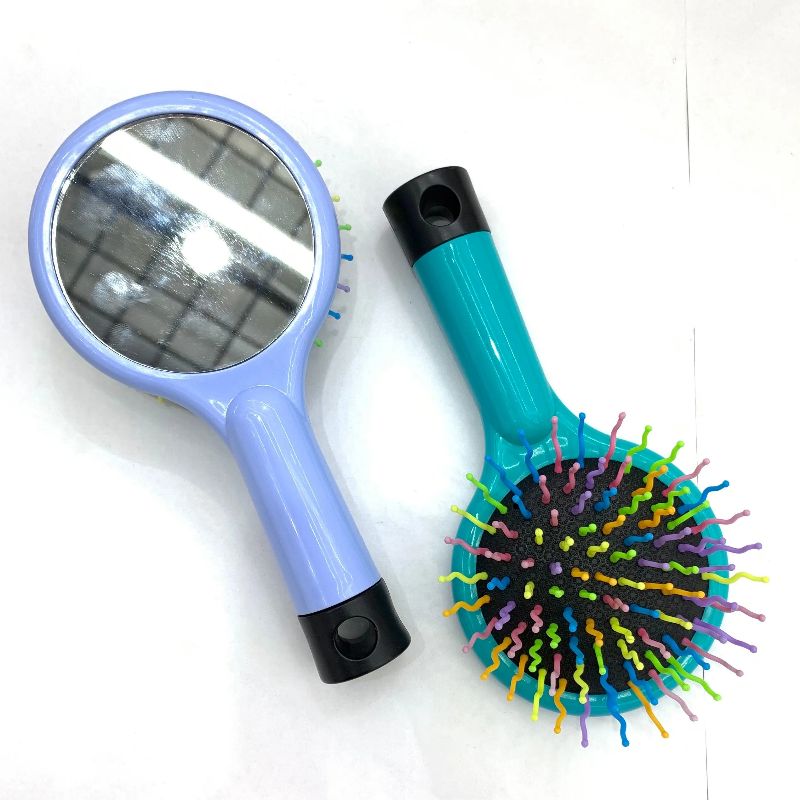 Hair comb, mirror air cushion massage comb, plastic massage anti-static comb, plastic printed cute airbag comb Application Scenario